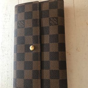 Authentic Louis Vuitton wallet